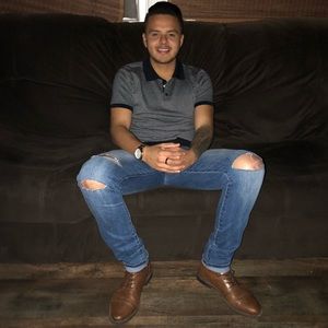 Meet your Posher, Jose